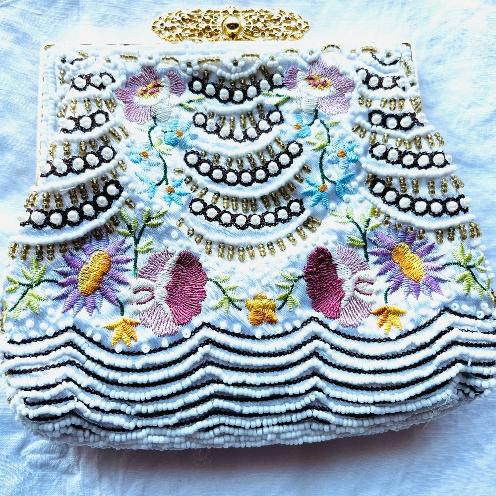Beaded Pearl Floral Clutch Wedding Bridal Bag Gold Frame New NWT